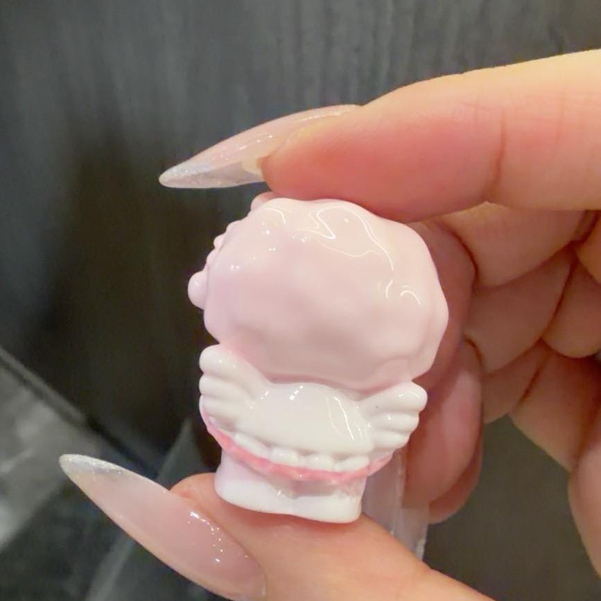 32-35mm Erdbeer-Katzen-Stil, Harzperlen, Kawaii Cartoon Charms für Decoden Handyhüllen, DIY Stifte & Handyriemen